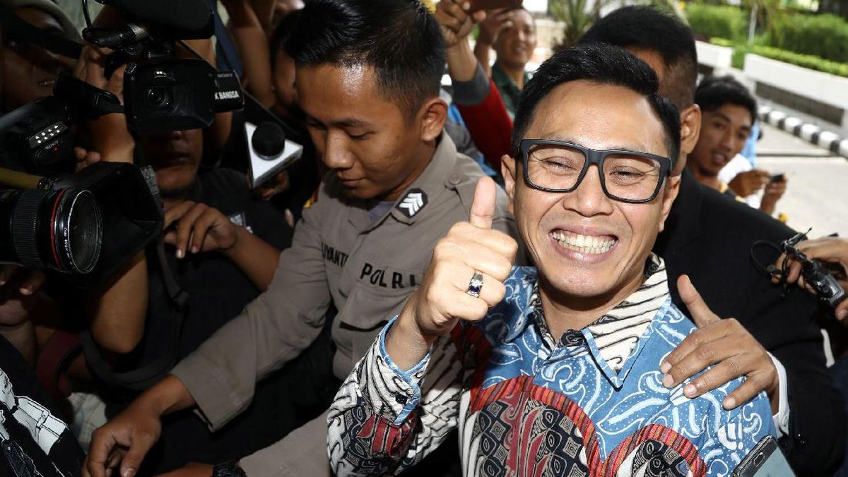 Real Count Caleg Artis DPR Dapil DKI Jakarta: Eko Patrio – Uya Kuya